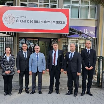 Balıkesir İl Millî Eğitim Müdürü Balıkesir Ölçme Değerlendirme Merkezini Ziyaret Etti