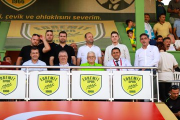 Burhaniye Belediyespor İlk Maçında Edremitspor'u Yendi